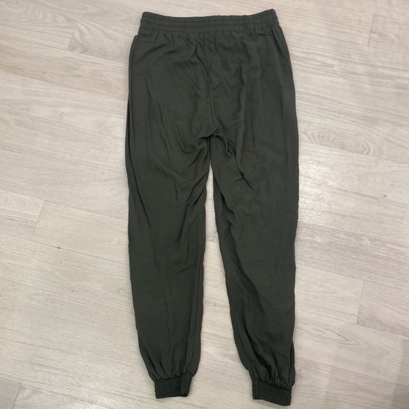 💚 Garage Thin Joggers - Small - Picture 5 of 6